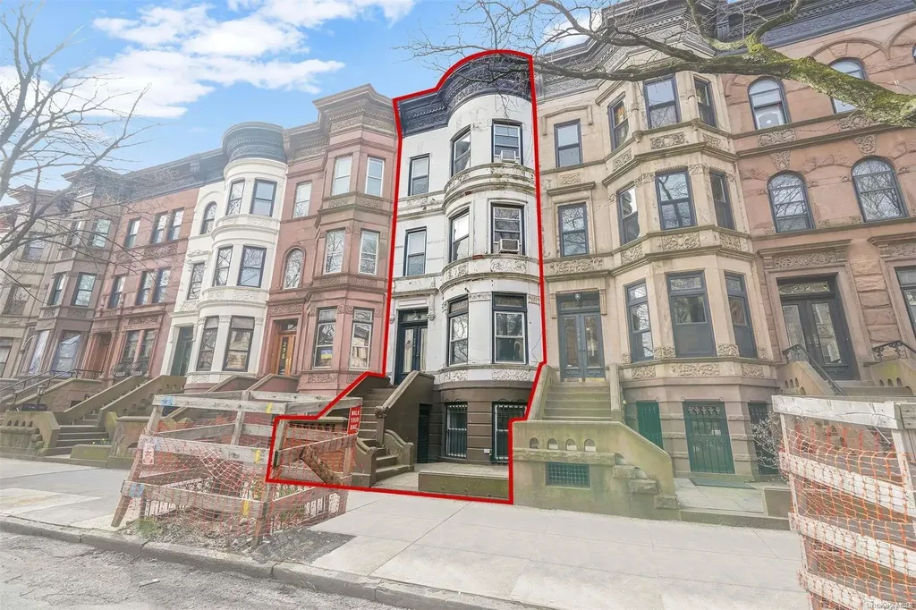 296 Park Place Brooklyn NY 11238