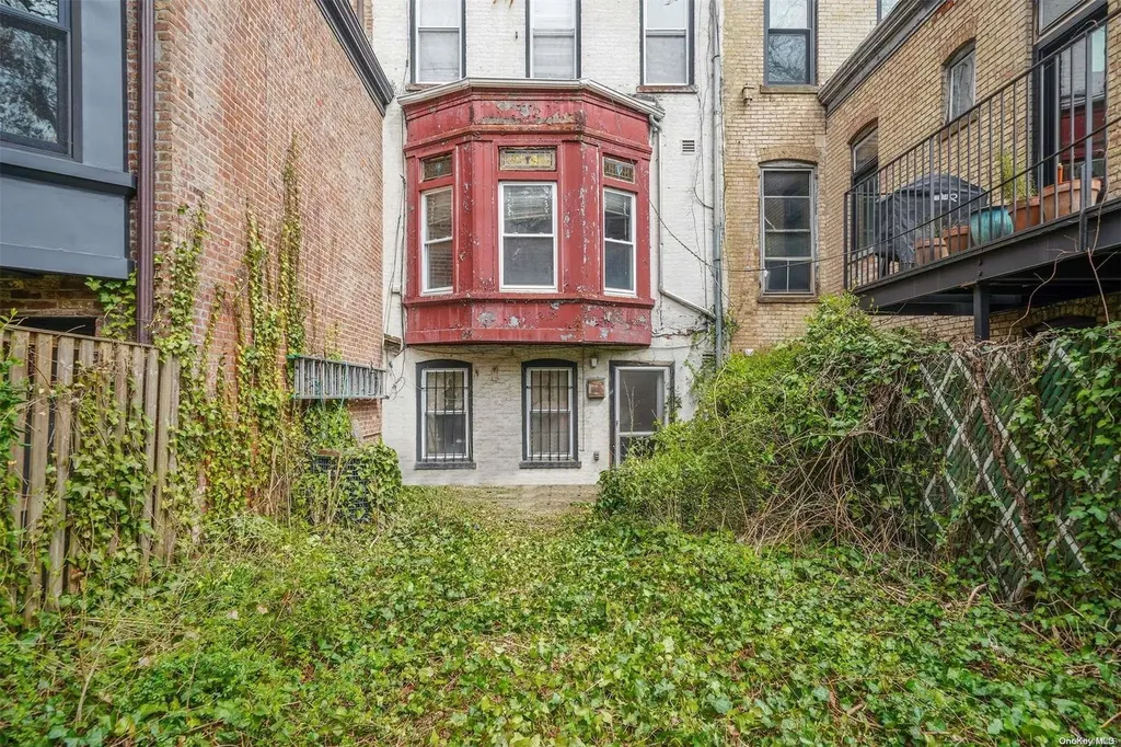 296 Park Place Brooklyn NY 11238