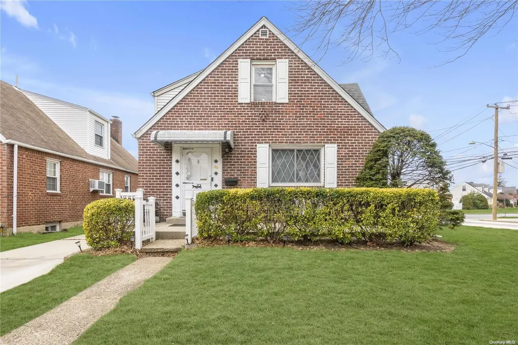 88 Ann Street Valley Stream NY 11580