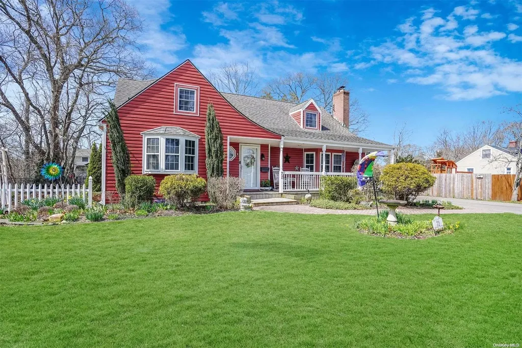 72 Ketcham Avenue Patchogue NY 11772