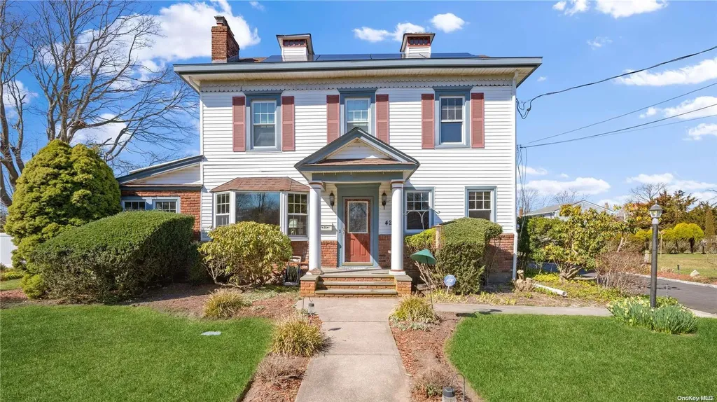 420 Grove Avenue Patchogue NY 11772