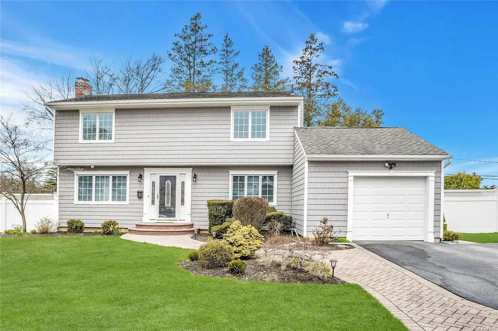 1 Bradford Road Plainview NY 11803