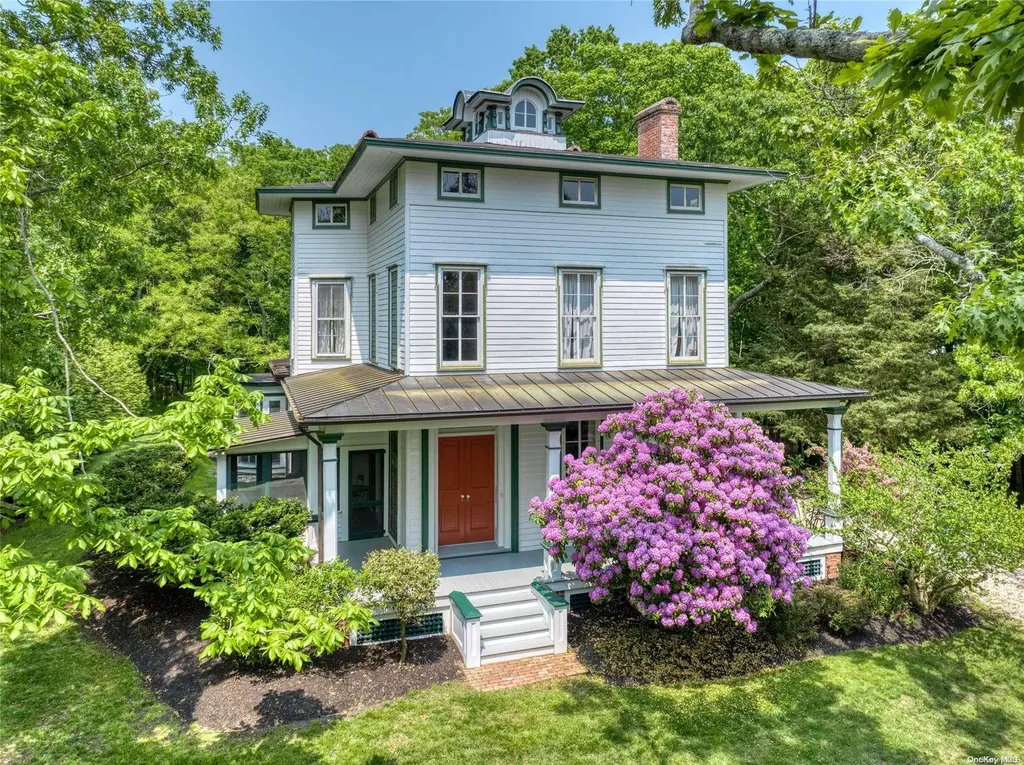 8355 Main Bayview Road Southold NY 11971
