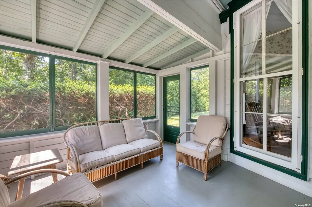 8355 Main Bayview Road Southold NY 11971