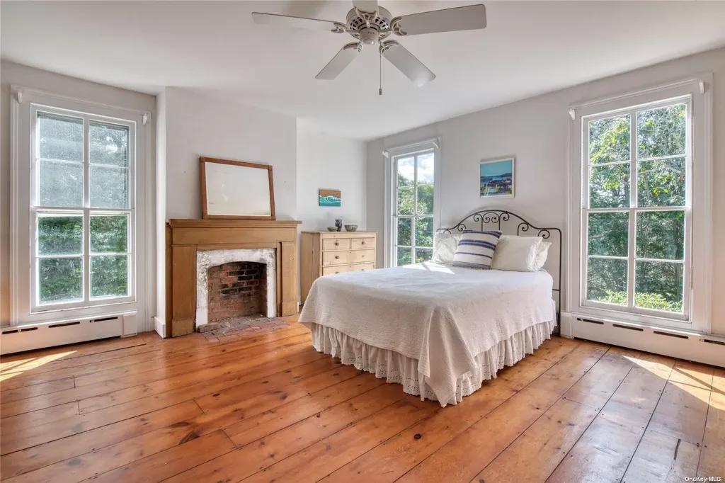 8355 Main Bayview Road Southold NY 11971