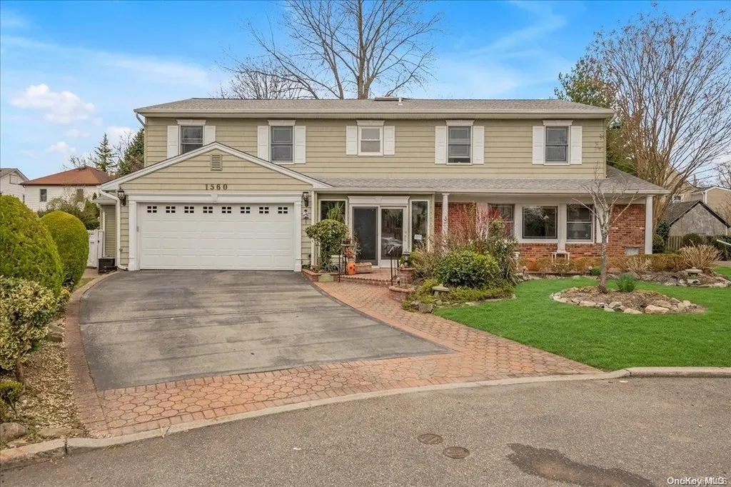 1560 Hewlett Heath Road Hewlett NY 11557