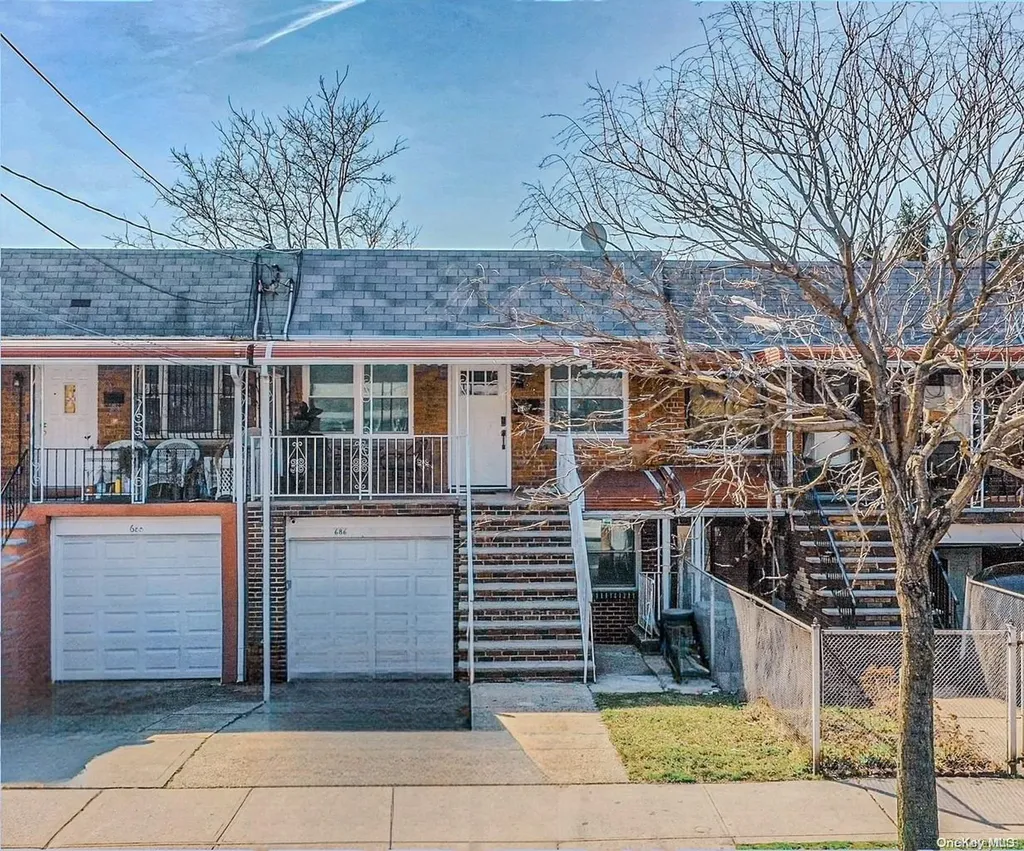 686 Crescent Street Brooklyn NY 11208