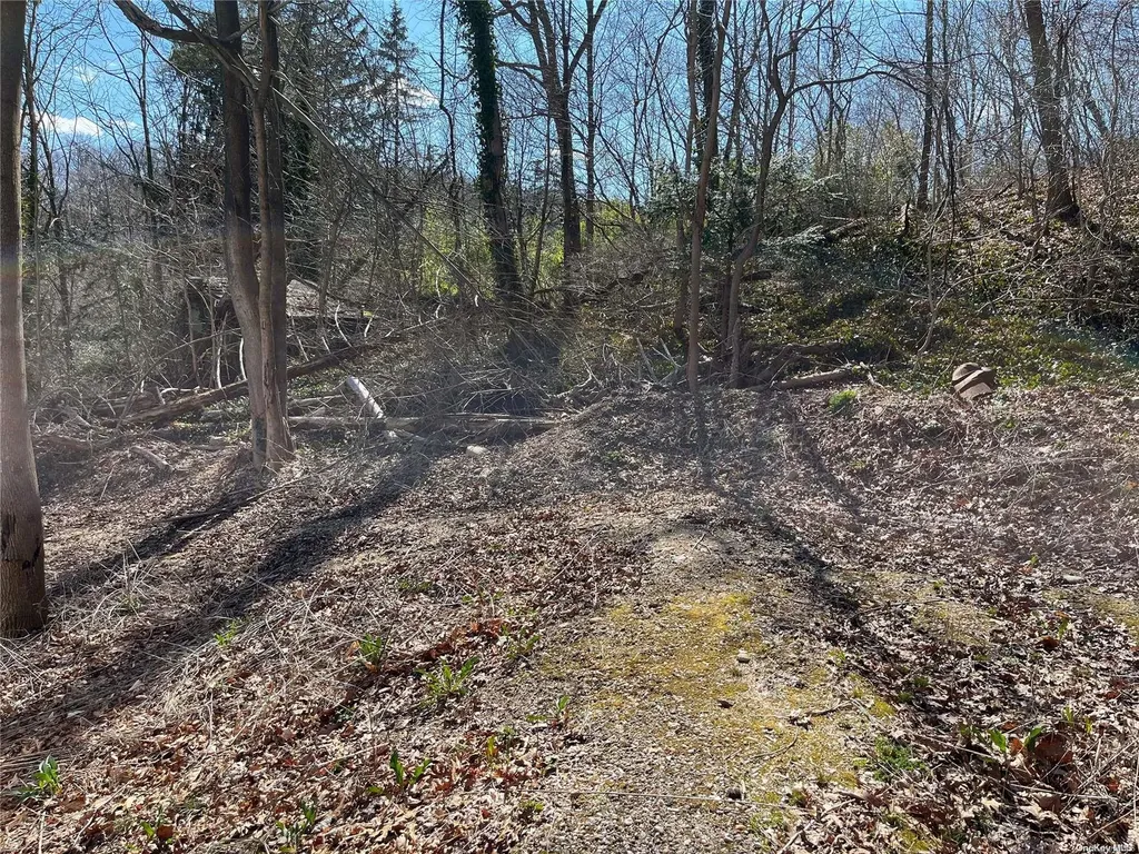 Centerport NY 11721