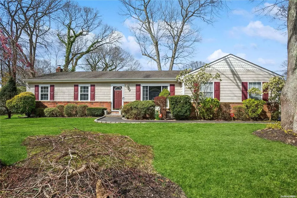 68 Main Avenue Centereach NY 11720
