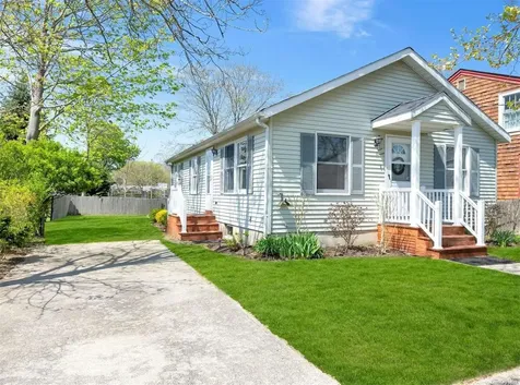 411 2nd Street Greenport NY 11944