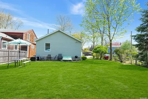 411 2nd Street Greenport NY 11944