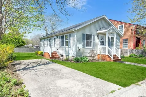 411 2nd Street Greenport NY 11944