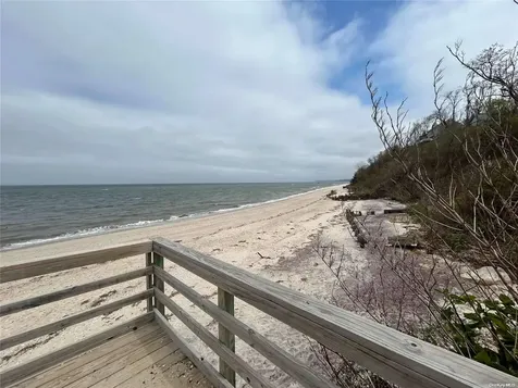 85 Hagerman Landing Road Rocky Point NY 11778