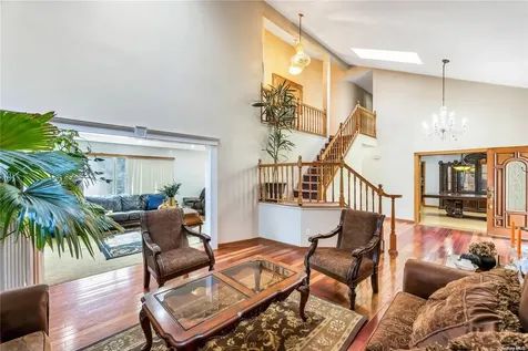 6 Barbara Anne Street Manorville NY 11949