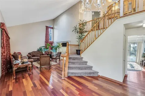 6 Barbara Anne Street Manorville NY 11949