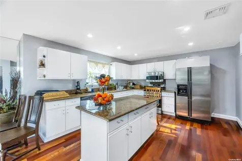 6 Barbara Anne Street Manorville NY 11949