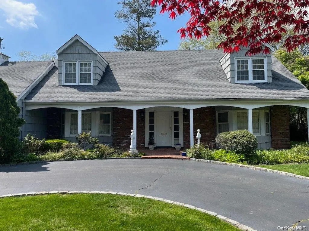 260 Ocean Avenue Lawrence NY 11559