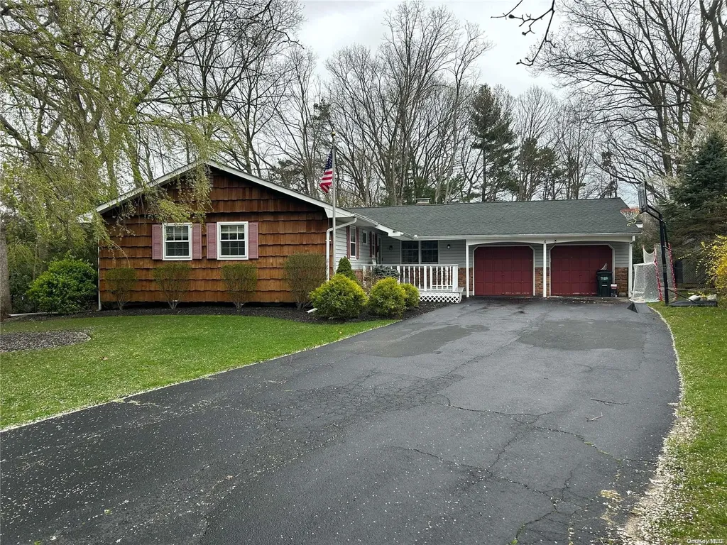 4 Gaigal Drive Nesconset NY 11767