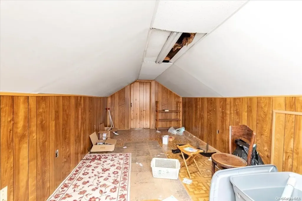 253 Rolling Street Malverne NY 11565