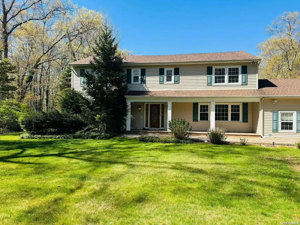 50 Cecilia Drive Syosset NY 11791