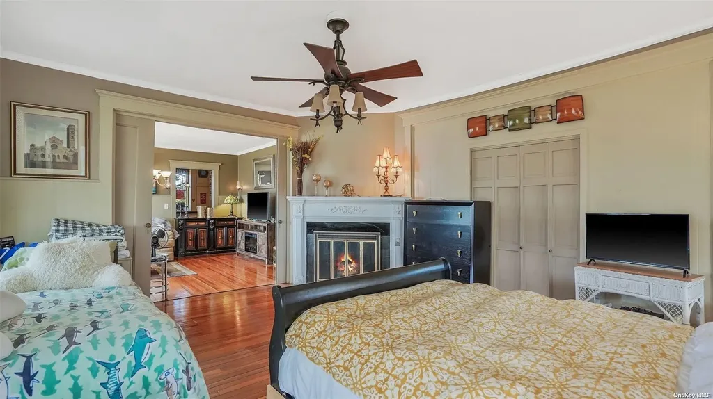 116 S Penataquit Avenue Bay Shore NY 11706