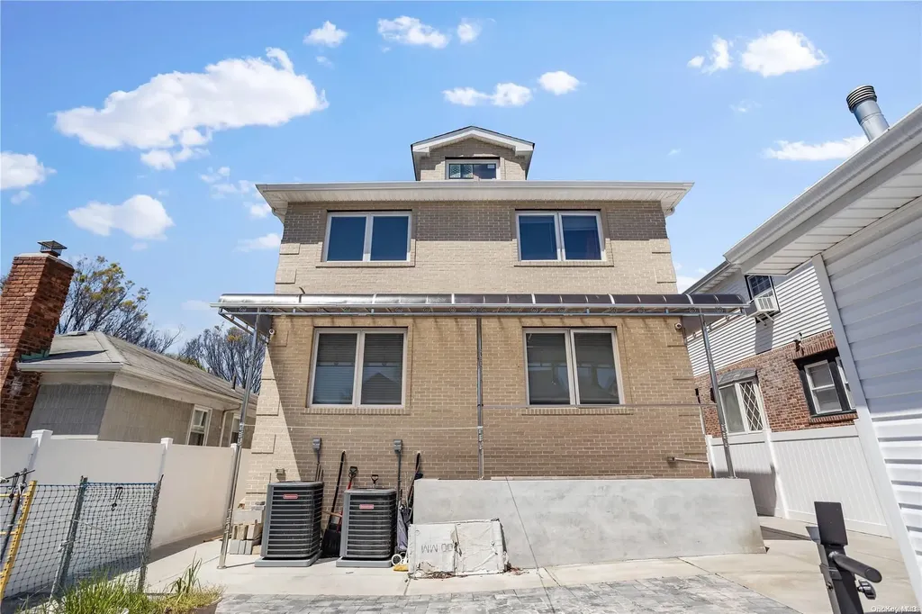 158-36 77th Road Fresh Meadows NY 11366