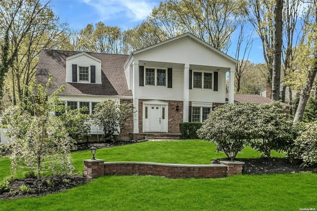 30 Talisman Drive Dix Hills NY 11746