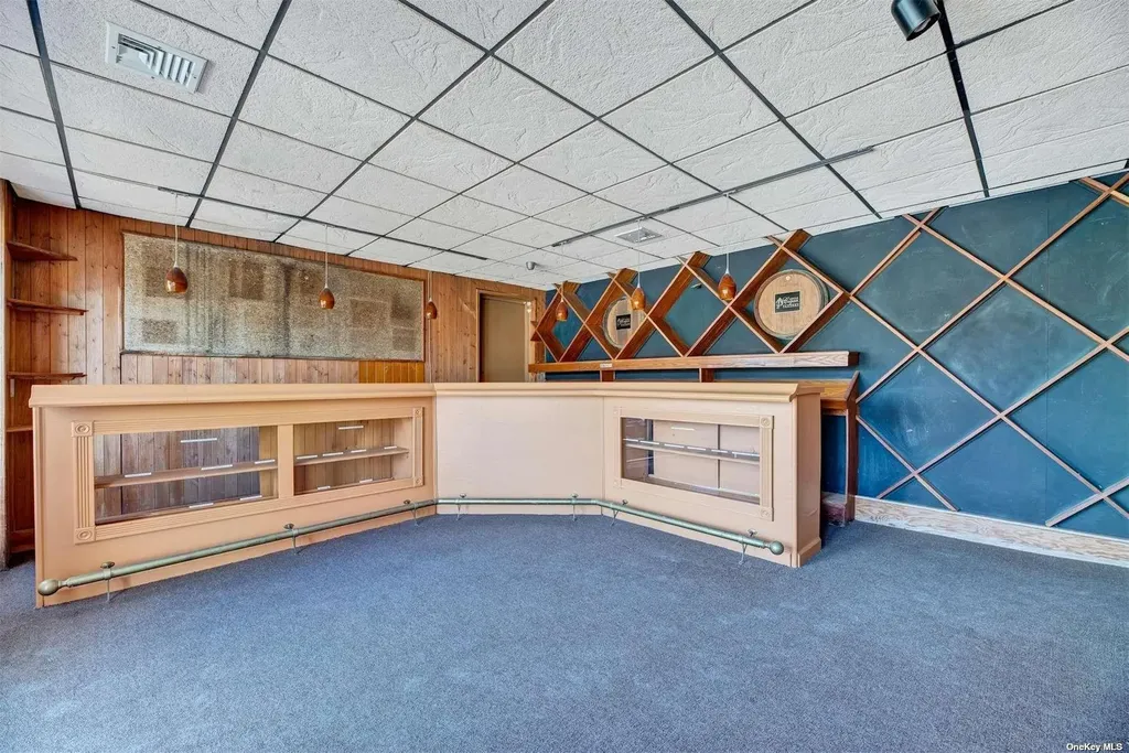 18910 Middle Road Cutchogue NY 11935