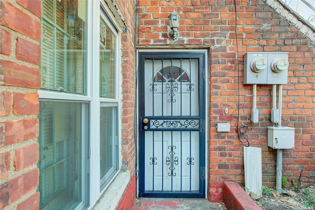 132 E 46th Street Brooklyn NY 11203
