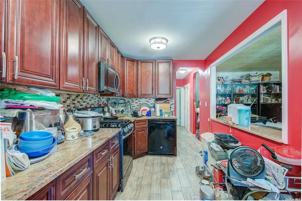 132 E 46th Street Brooklyn NY 11203