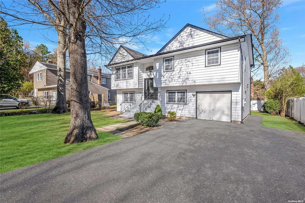 205 Burney Boulevard Mastic NY 11950