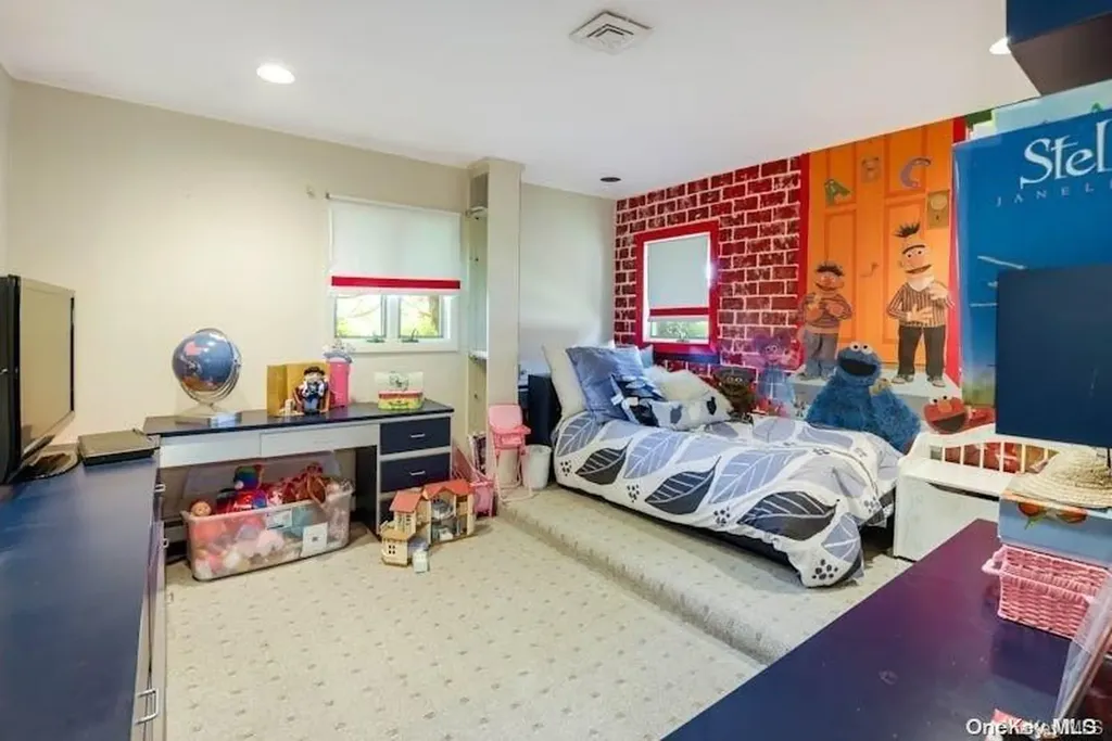 11 Hedgerow Lane Jericho NY 11753