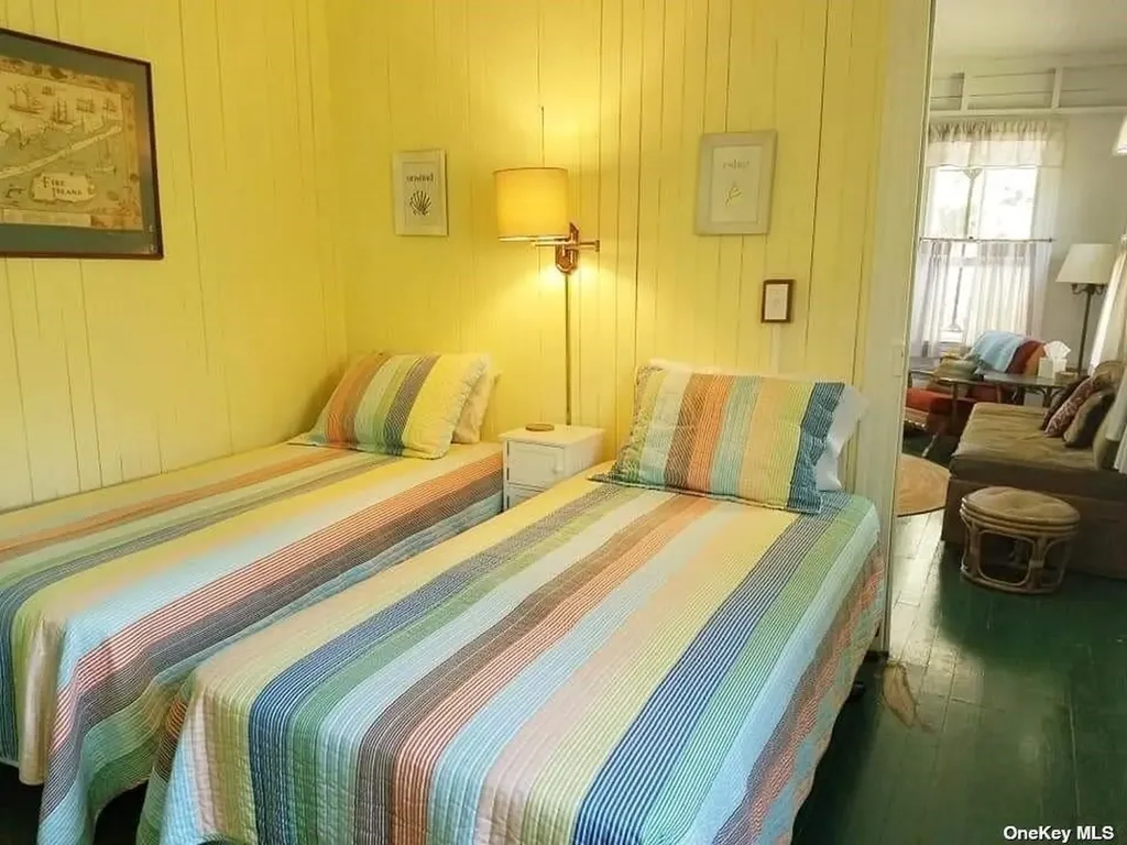276 Cottage Walk Ocean Beach NY 11770