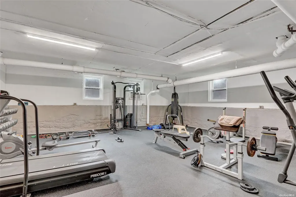 185 Atlantic Avenue Lynbrook NY 11563