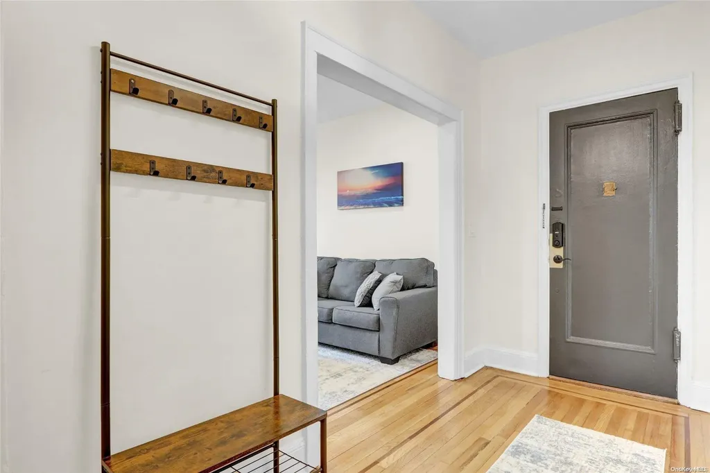 185 Atlantic Avenue Lynbrook NY 11563
