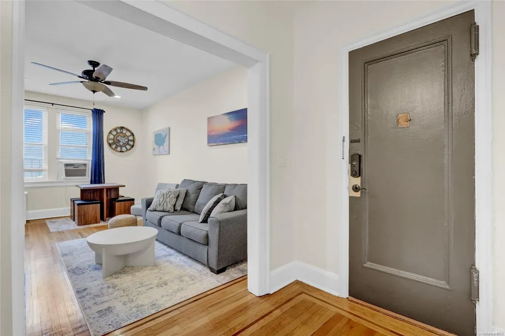 185 Atlantic Avenue Lynbrook NY 11563