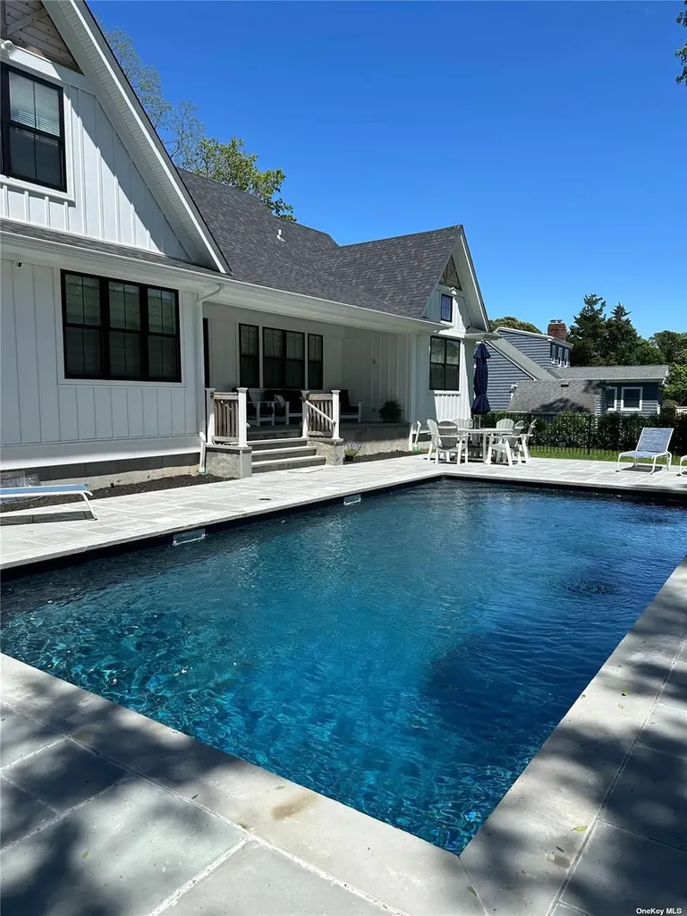 910 Glenn Road Southold NY 11971