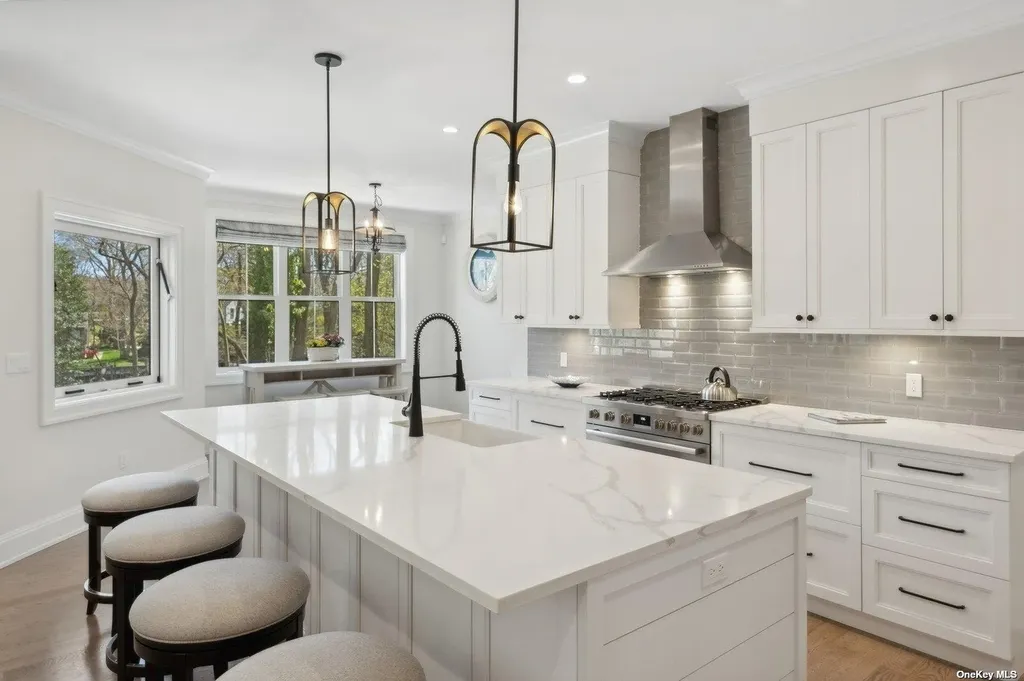 910 Glenn Road Southold NY 11971
