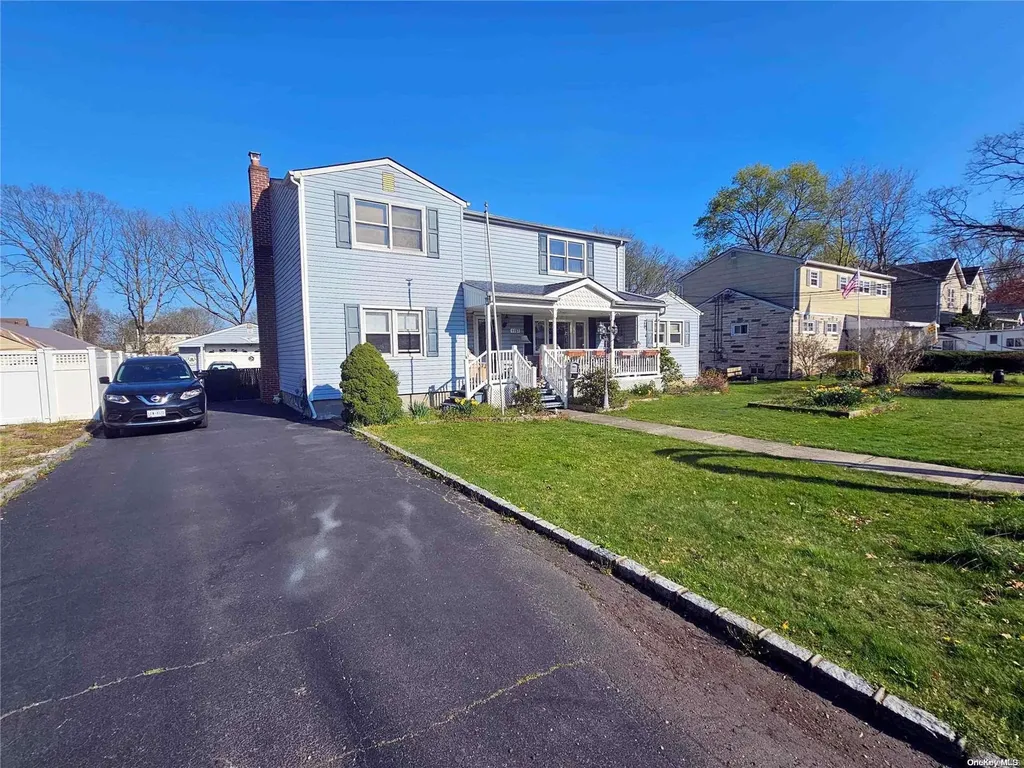 1157 Cassel Avenue Bay Shore NY 11706