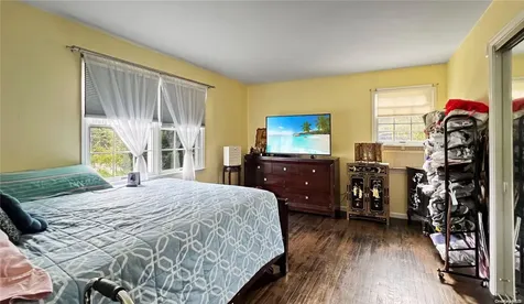 5 Circle Court Farmingville NY 11738