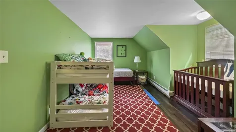 5 Circle Court Farmingville NY 11738