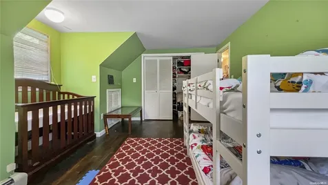 5 Circle Court Farmingville NY 11738