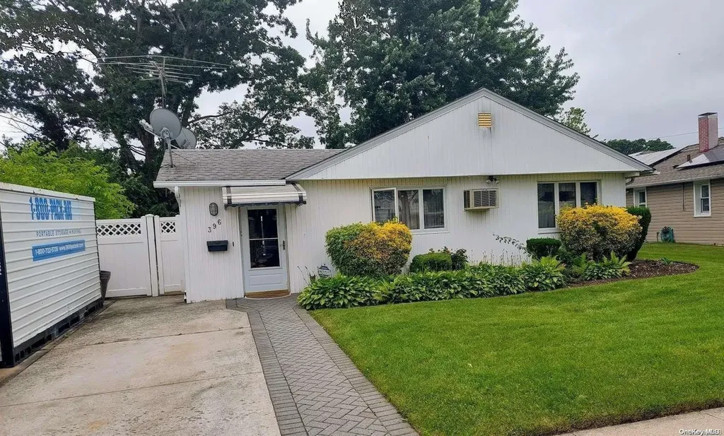 396 Argyle Road East Meadow NY 11554