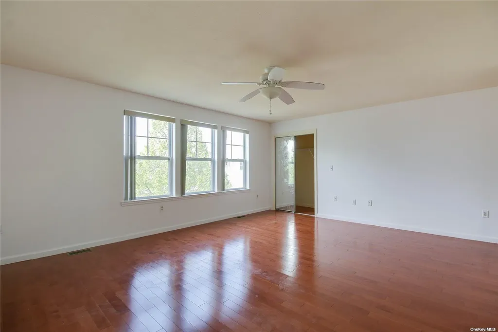 7201 Catamaran Way Arverne NY 11692