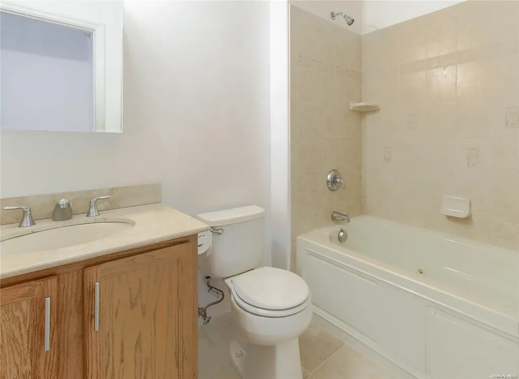 7201 Catamaran Way Arverne NY 11692