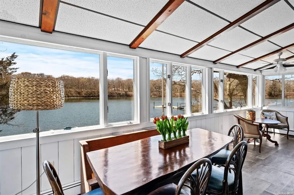 2 Doris Lane Southampton NY 11968