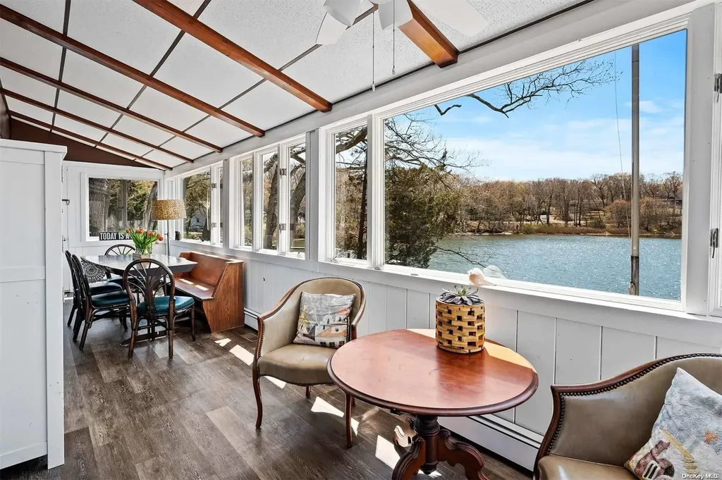 2 Doris Lane Southampton NY 11968