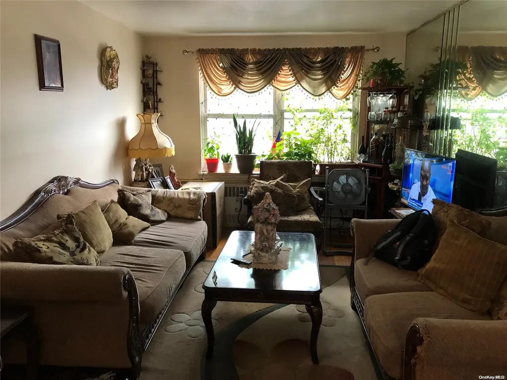 1458 E. 86th Street Canarsie NY 11236