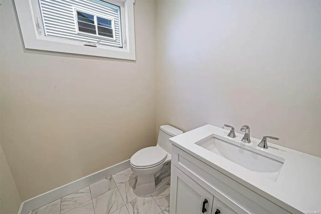 3748 Marilyn Drive Seaford NY 11783