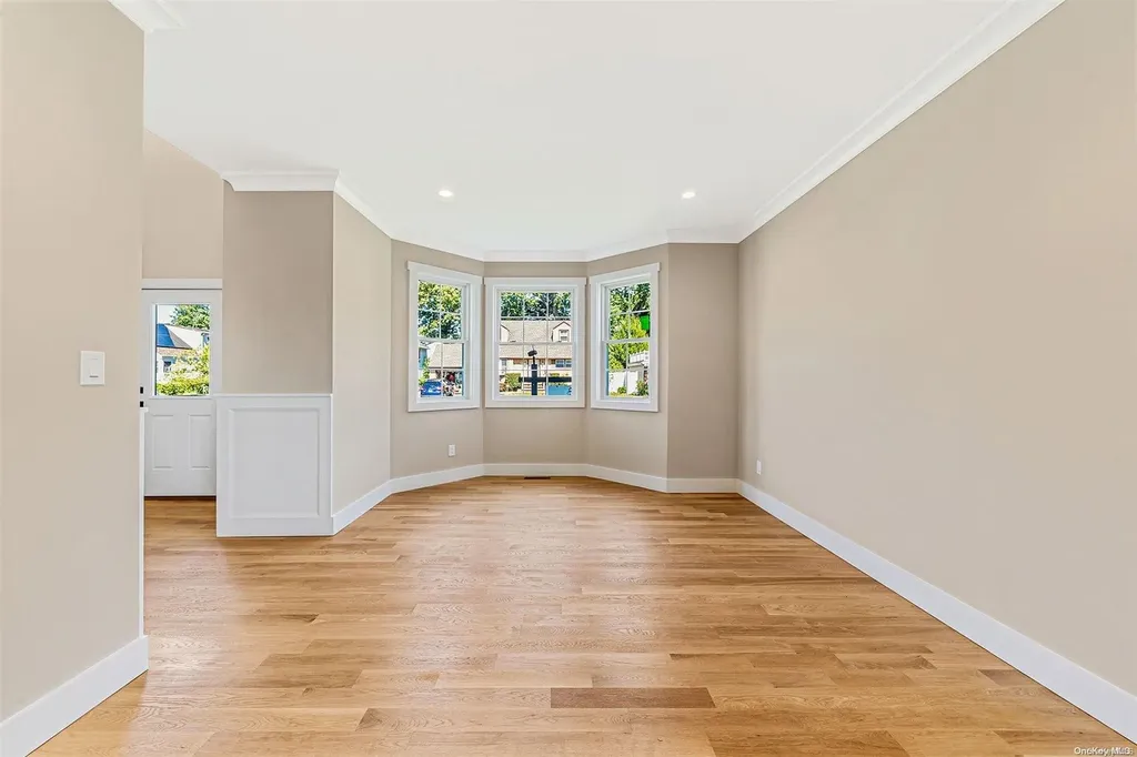 3748 Marilyn Drive Seaford NY 11783